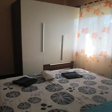 Gaja Apartament Vinišće